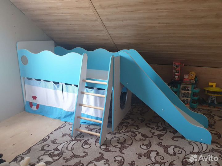 Детская кровать чердак