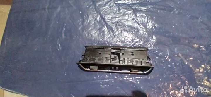 Воздушный дефлектор Audi A5 2008-2014 (8T1820951B)