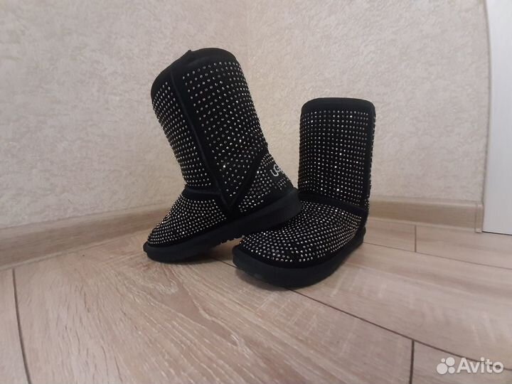 Ugg женские, р.36