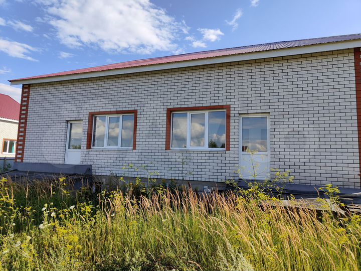 Дом 280 м² на участке 10 сот.