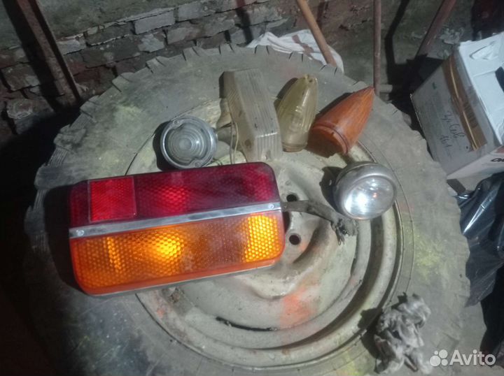 Задний стоп-сигнал 2103