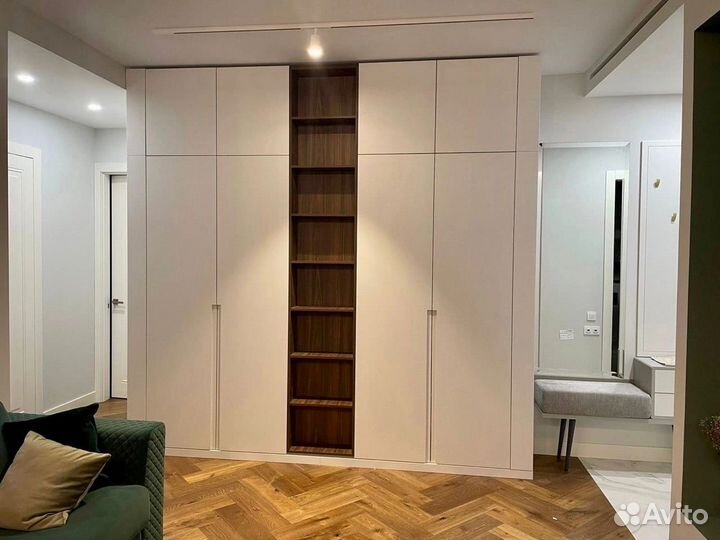 Стильная прихожая