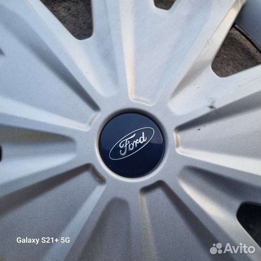 Колпаки Ford Focus III R16