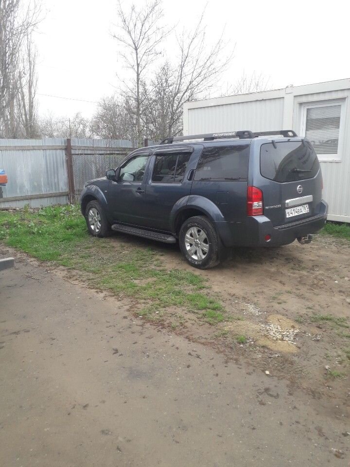 Nissan Pathfinder: фото владельца