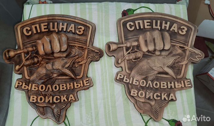 Резной герб 