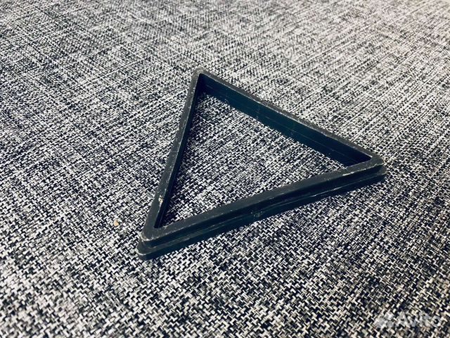 Треугольник для бильярда