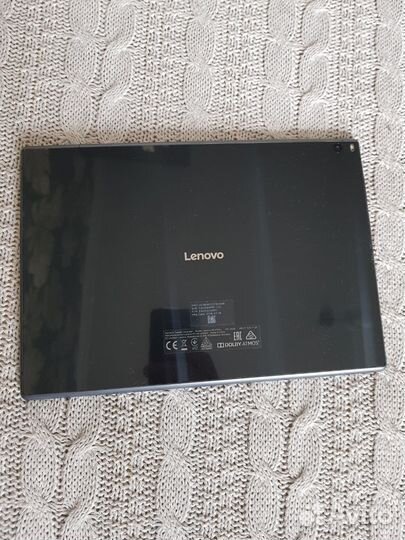 Lenovo tab 4 plus