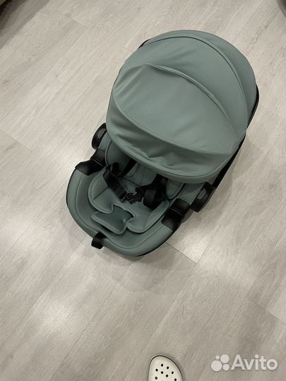 Автокресло 0+ Britax Roemer Baby-Safe 5Z2