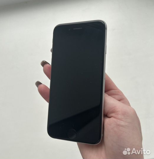 iPhone 6, 32 ГБ