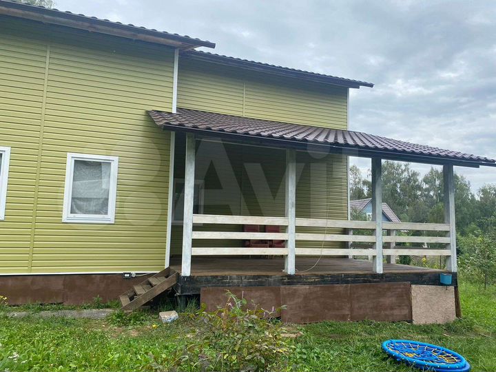 Дача 200 м² на участке 8 сот.