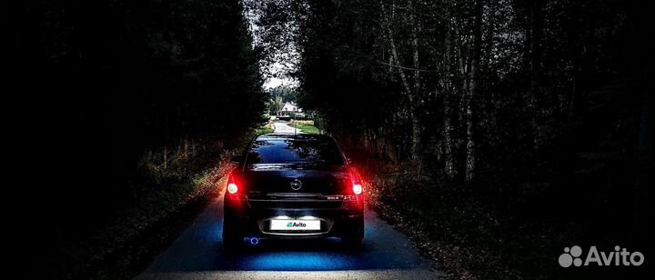 Opel Astra, 2012
