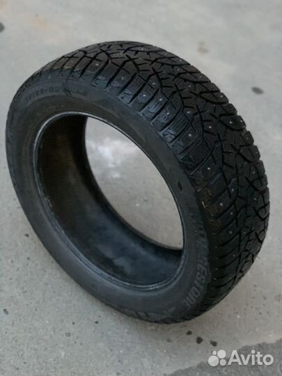 Bridgestone Blizzak Spike-02 SUV 235/55 R18