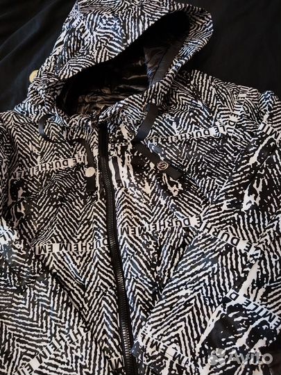 Ветровка женская 44размер и 52 размер