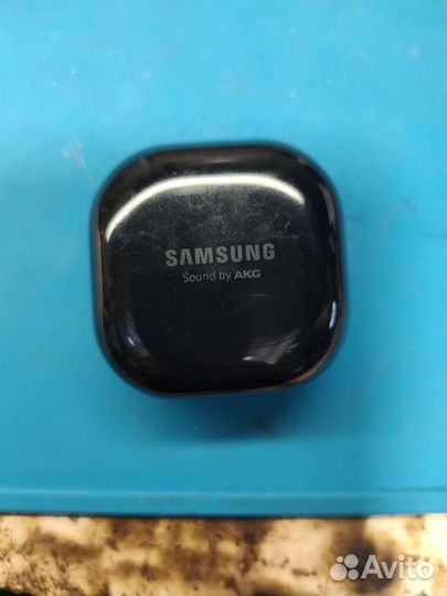 Samsung galaxy buds live