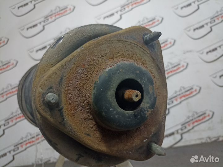 Стойка ходовки mitsubishi lancer lancer cargo lancer cedia CS2V CS2W CS3W CS5W CS7W CS9W передняя ле