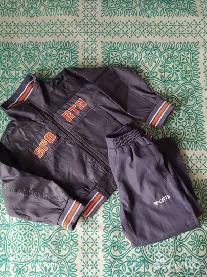 Спортивный костюм