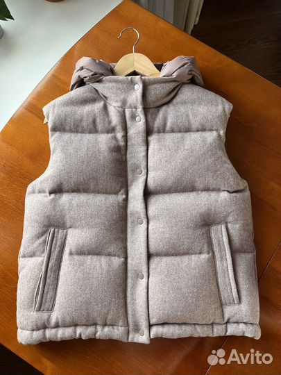 Новый Жилет пуховый из шерсти 12 storeez