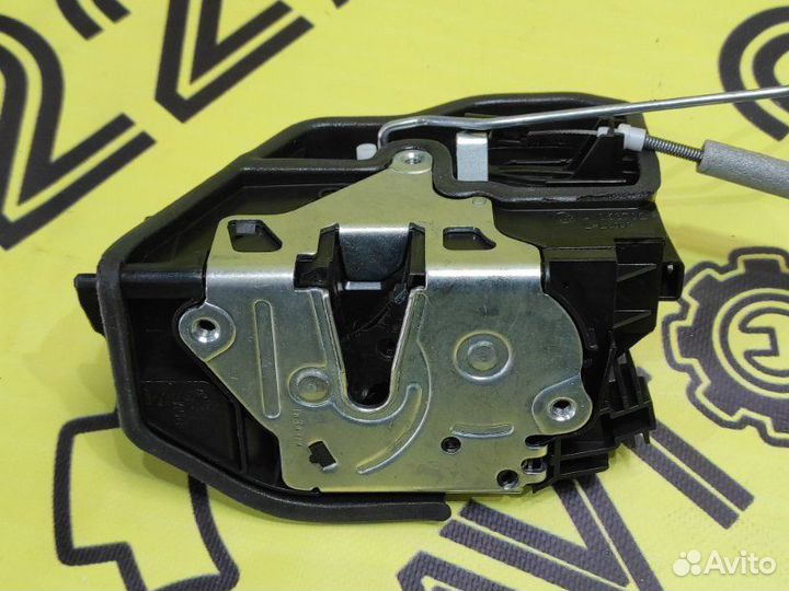Замок двери передний левый Bmw 5-Series F10