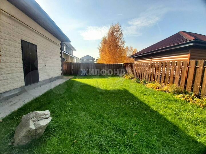 Дом 167,4 м² на участке 6 сот.