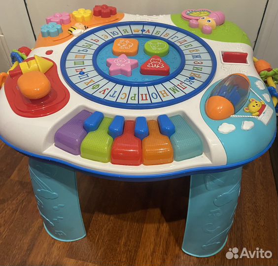 Столик BabyGo развивающий