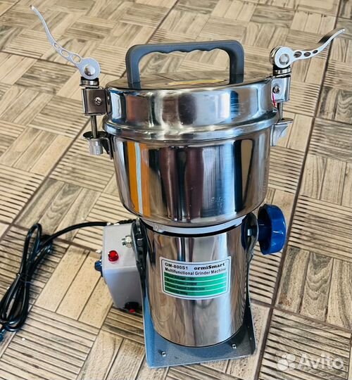 Мельница дробилка универсальная мука зерно специи