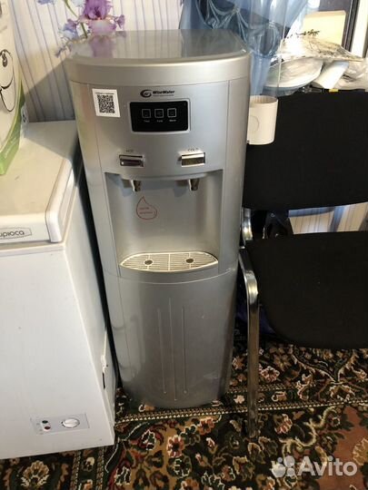 Куллер для воды, проточный