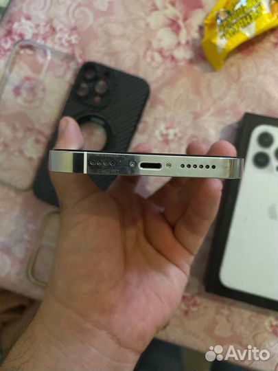 iPhone xr в корпусе 13 pro