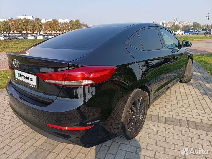 Hyundai Elantra 1.6 AT, 2016, 190 000 км