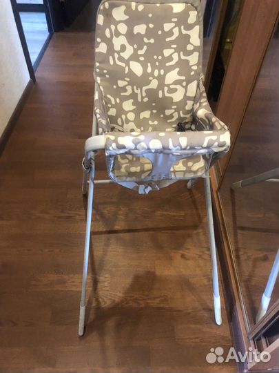 Стульчик для кормления