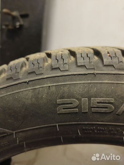 Nokian Tyres Hakkapeliitta 8 215/55 R17 98T