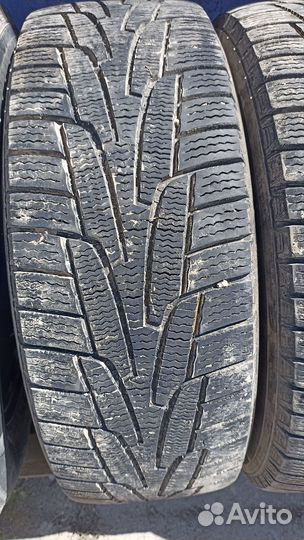 Kumho I'Zen KW31 215/65 R16