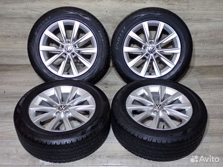 Комплект колес R17 VW Tiguan оригинал лето