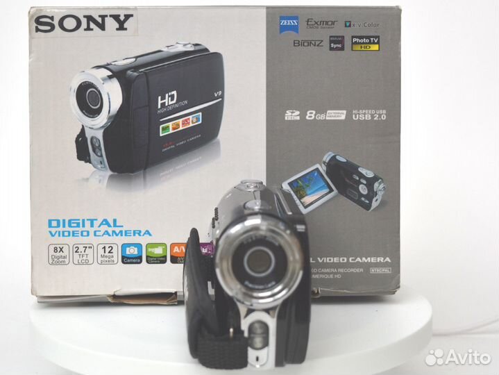 Видеокамера 