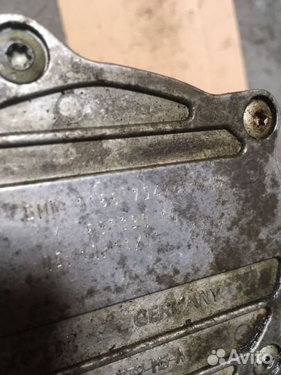 Вакуумный насос bmw N42 N46 11667542498