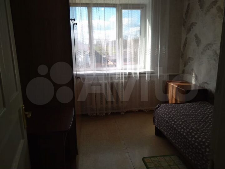 Комната 14 м² в 4-к., 2/2 эт.