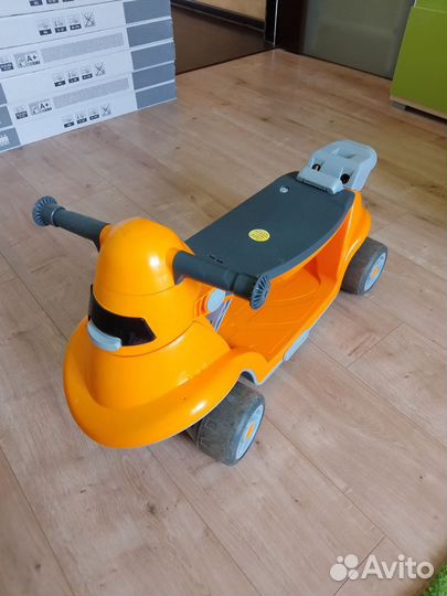 Каталка-самокат smart trike 2 в 1. Б/у