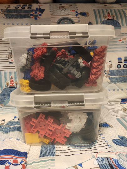 4 конструктора в боксах