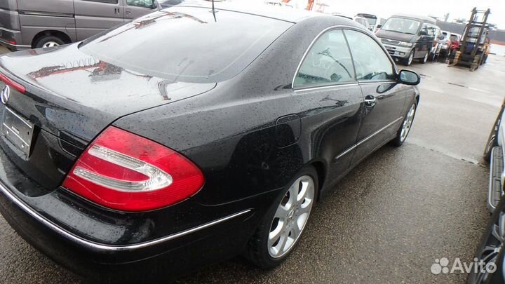 Крыло заднее Mercedes CLK W209