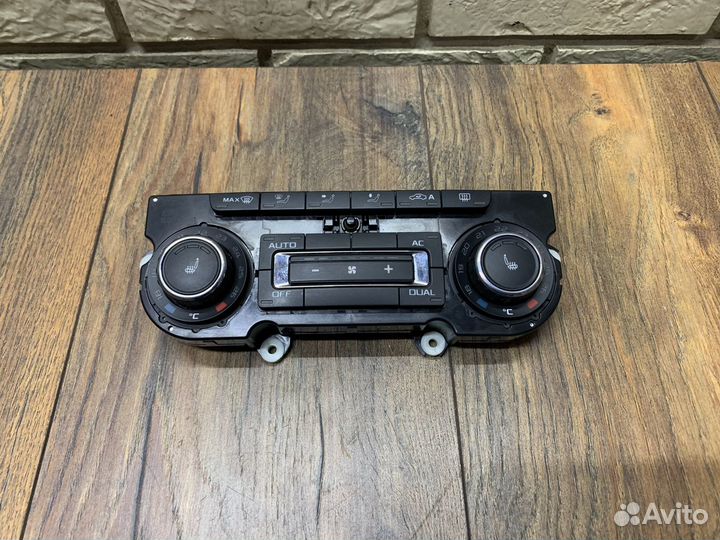 Skoda Octavia A5 Блок управления клим. установкой