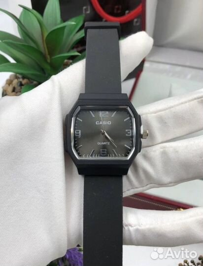Часы Casio