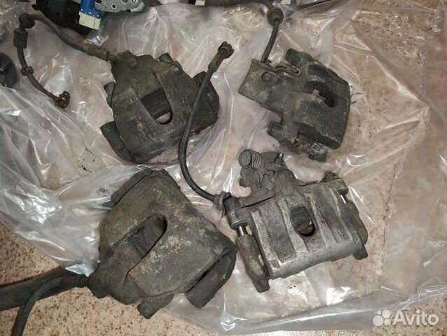 Передний суппорт ford focus 2