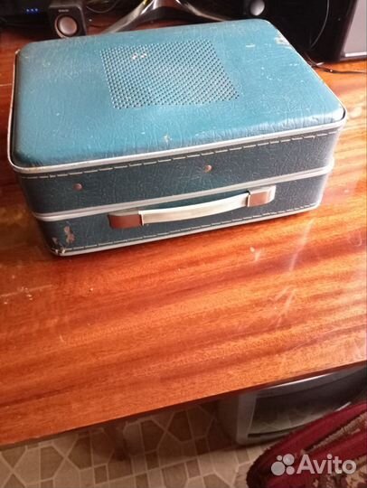 Проигрыватель юность 301