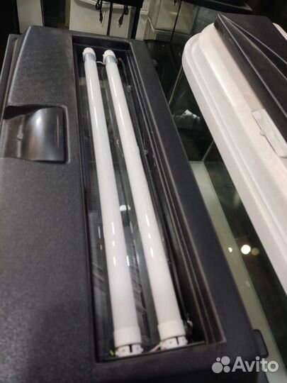 Аквариум110 л. С тумбой и с освещением