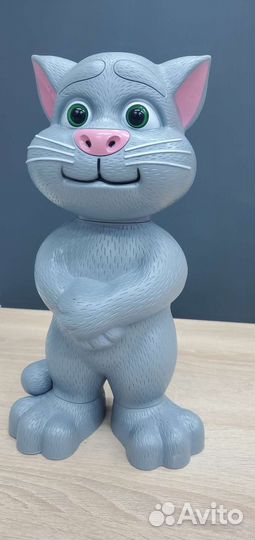 Говорящий кот том