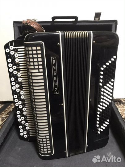 Баян «Рубин 7» СССР 1986год