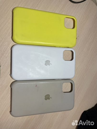 Чехлы на телефон iPhone 11