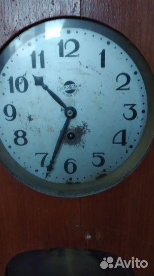 Старинные настенные часы