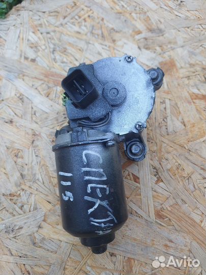 Моторчик стеклоочистителя kia spectra