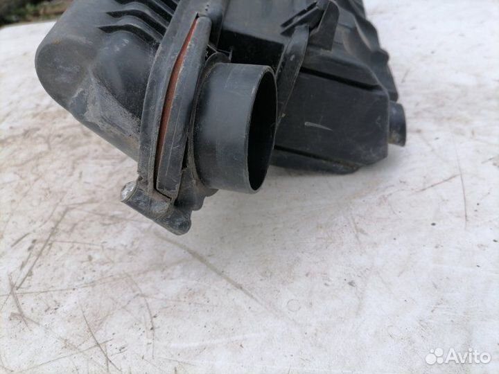 Корпус воздушного фильтра Peugeot 308 хейчбек EP6