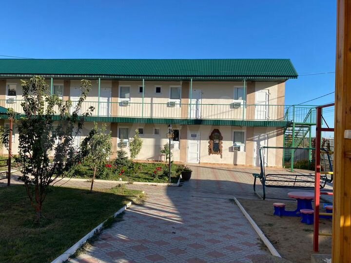 Гостиница, 600 м²